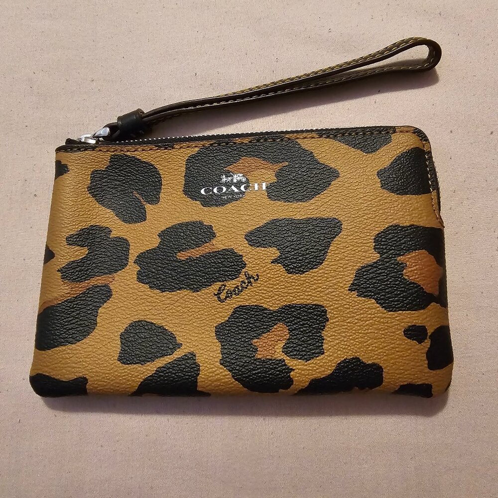 COACH Leopard-print Wristlet